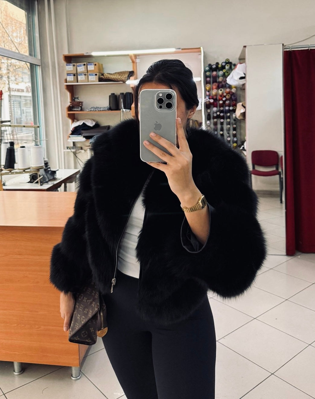 .⚜️Fox Fur Coat